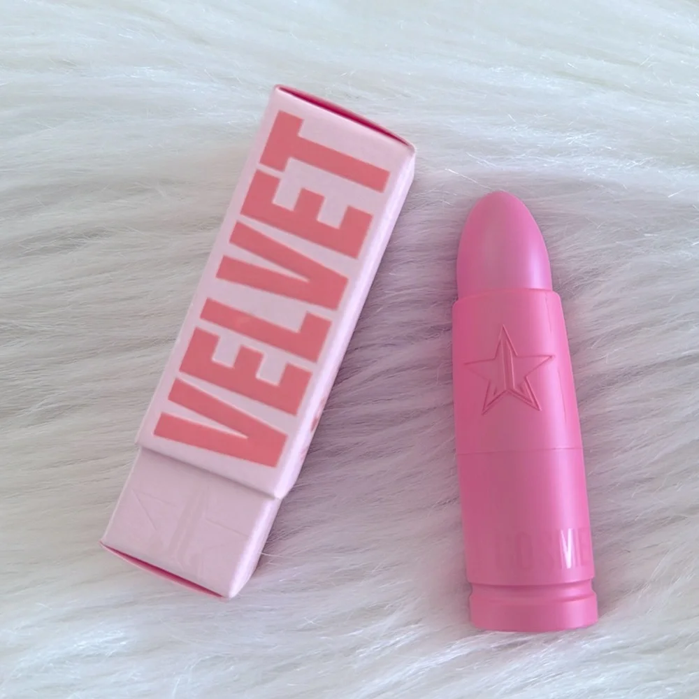 Jeffree Star Red Affair Velvet Trap Matte Lipstick